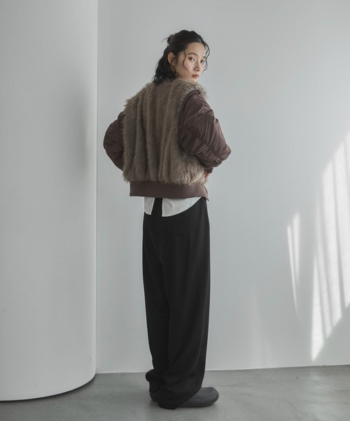 feepur（フェピュール）の「バックツイストホールロンTee（Tシャツ/カットソー・レディース・オフホワイト/ブラック・MEDIUM）」の10枚目の写真