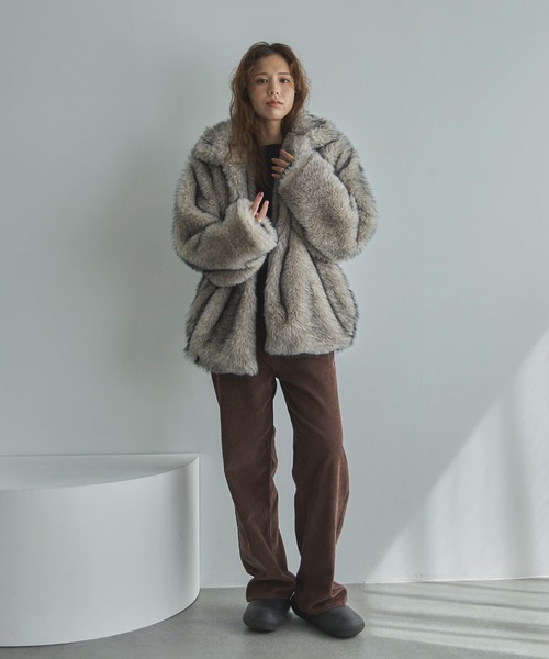 feepur（フェピュール）の「バックツイストホールロンTee（Tシャツ/カットソー・レディース・オフホワイト/ブラック・MEDIUM）」の20枚目の写真