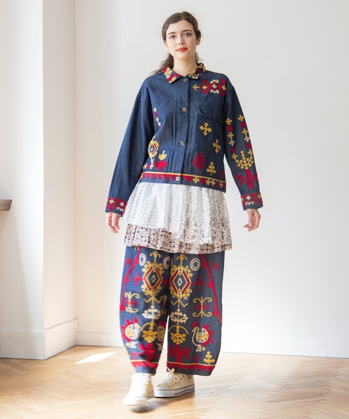 チャイハネ(チャイハネ)の「【チャイハネ】カチ刺繍デニムシャツ(シャツ/ブラウス・レディース・ブラック/ブルー・FREE)」の11枚目の写真