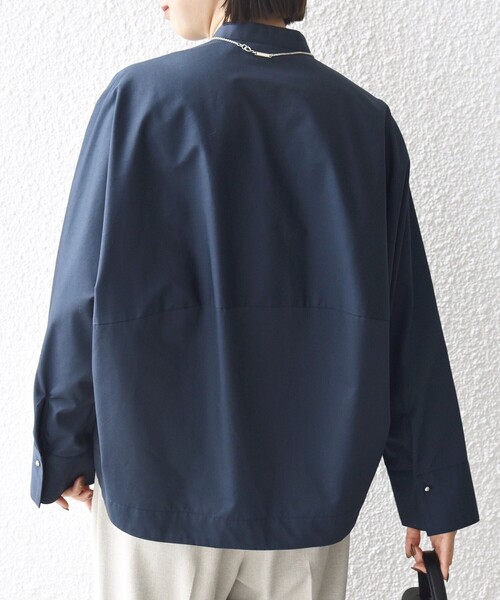 SHIPS（シップス）の「〈手洗い可能〉ピンタック ドルマン 長袖 シャツ（シャツ/ブラウス・レディース・ネイビー・ONE SIZE）」の8枚目の写真