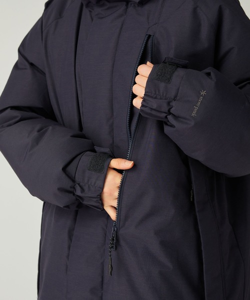 Snow Peak(スノーピーク)の「Snow Peak / FR 2L Down Coat ダウンコート(ダウンジャケット/コート・メンズ・ブラック/グレイッシュベージュ/ネイビー・1/S/M/L/XL/XXL)」の8枚目の写真