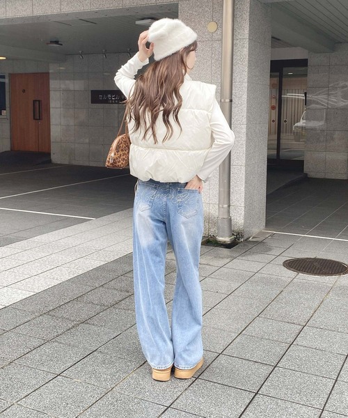 frunco(フランコ)の「バッグラインストーンデニムパンツ(その他パンツ・レディース・ブルー・MEDIUM)」の14枚目の写真
