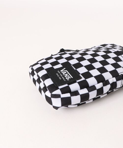 VANS（バンズ）の「チェッカーボード スマートフォンケース / CHECKER PHONE CASE 12.5MM BLK VN000NNUDWW1（ショルダーバッグ・メンズ・ブラック×ホワイト・ONE SIZE）」の5枚目の写真