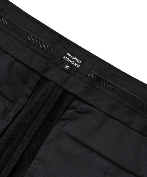 MUSINSA STANDARD（ムシンサスタンダード）の「ウールブレンドセミワイドヒドゥンバンディングスラックス[ブラック]（スラックス・メンズ・その他・40/38/42/36/34/32/29/30/31/33/26/27/28）」の7枚目の写真