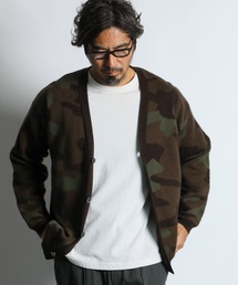The DUFFER of ST.GEORGE | DOUBLE JACQUARD WOODLAND CAMO KNIT CARDIGAN：迷彩柄 カモフラージュ ニットカーディガン(カーディガン/ボレロ)