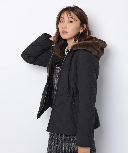 JUSGLITTY（ジャスグリッティー）の「バックボリュームダブル釦コート