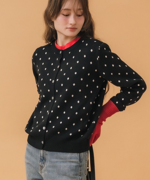 HEILIS(ヘイリス)の「ドット柄カーディガン / ブラック グレー ドット 水玉 コンパクト トップス 長袖 秋服 冬服 韓国 ガーリー ノームコア カジュアル シンプル 前開き(カーディガン/ボレロ・レディース・ブラック/グレー・FREE)」の5枚目の写真