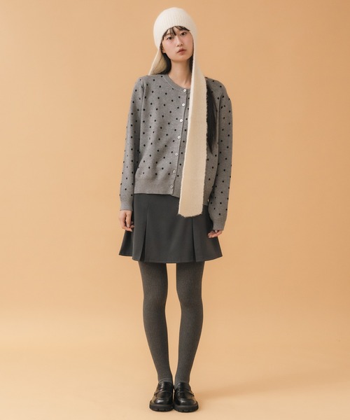 HEILIS(ヘイリス)の「ドット柄カーディガン / ブラック グレー ドット 水玉 コンパクト トップス 長袖 秋服 冬服 韓国 ガーリー ノームコア カジュアル シンプル 前開き(カーディガン/ボレロ・レディース・ブラック/グレー・FREE)」の18枚目の写真