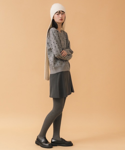 HEILIS(ヘイリス)の「ドット柄カーディガン / ブラック グレー ドット 水玉 コンパクト トップス 長袖 秋服 冬服 韓国 ガーリー ノームコア カジュアル シンプル 前開き(カーディガン/ボレロ・レディース・ブラック/グレー・FREE)」の19枚目の写真