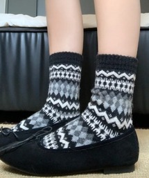 Vipoa（ヴィポア）の「Fair Isle socks（ソックス/靴下・レディース）」