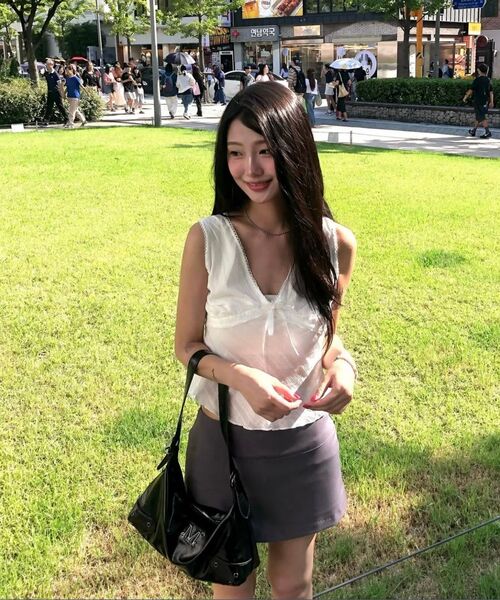 MUCENT（ムセント）の「バブメタルロゴ2ウェイアイレットクロスバッグ 男女共用（メッセンジャーバッグ・レディース・ブラック・FREE）」の14枚目の写真