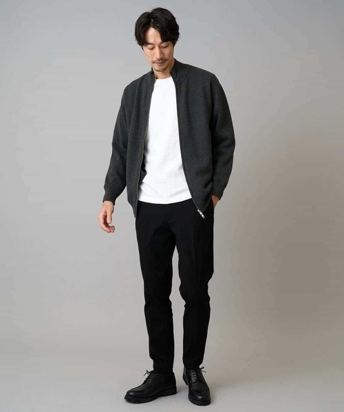 a.v.v（アーヴェヴェ）の「【洗濯機で洗える】ダブルフェイスニットスタンドジップカーディガン（カーディガン/ボレロ・メンズ・ダークグレー/ブラック・46/48）」の5枚目の写真