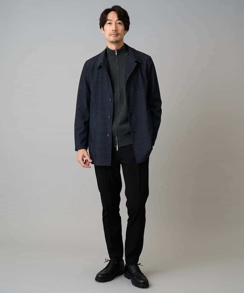 a.v.v（アーヴェヴェ）の「【洗濯機で洗える】ダブルフェイスニットスタンドジップカーディガン（カーディガン/ボレロ・メンズ・ダークグレー/ブラック・46/48）」の7枚目の写真