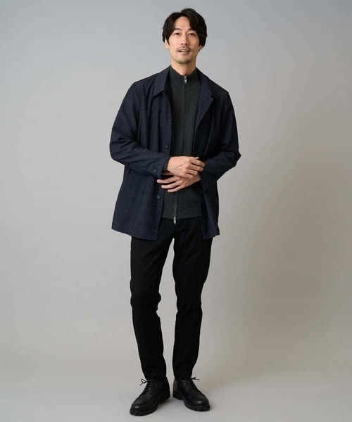 a.v.v（アーヴェヴェ）の「【洗濯機で洗える】ダブルフェイスニットスタンドジップカーディガン（カーディガン/ボレロ・メンズ・ダークグレー/ブラック・46/48）」の8枚目の写真