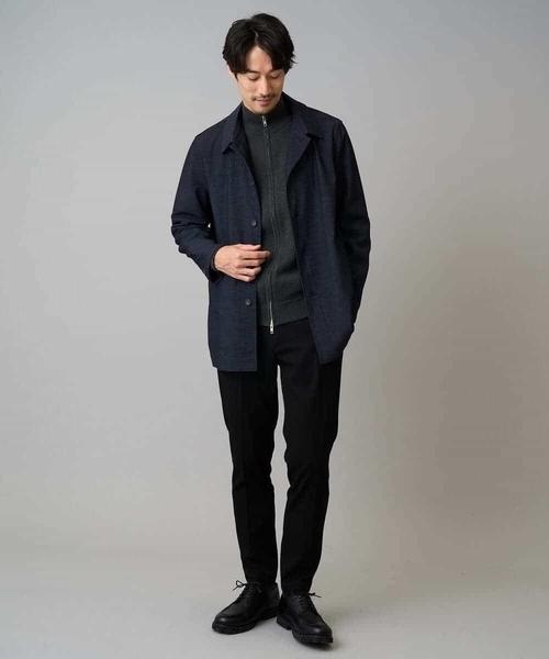 a.v.v（アーヴェヴェ）の「【洗濯機で洗える】ダブルフェイスニットスタンドジップカーディガン（カーディガン/ボレロ・メンズ・ダークグレー/ブラック・46/48）」の9枚目の写真