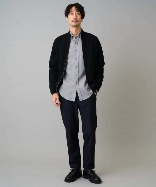 a.v.v（アーヴェヴェ）の「【洗濯機で洗える】ダブルフェイスニットスタンドジップカーディガン（カーディガン/ボレロ・メンズ・ダークグレー/ブラック・46/48）」の11枚目の写真