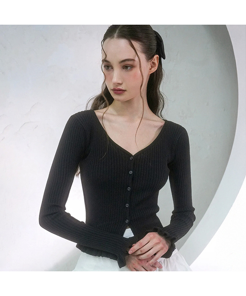 Vivacious(ビバシャス)の「Aube Prill V-neck Cardigan - 5COL(カーディガン/ボレロ・レディース・アイボリー/ブラック/グレー/チャコール/バーガンディー・SMALL/MEDIUM)」の1枚目の写真
