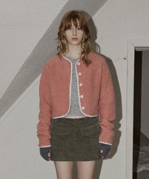 FLOOFY WOOL JACKET - PINK