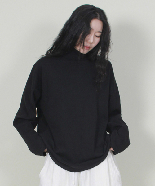 DEMARC(ドゥマーク)の「モックネックラインボックスフィットTシャツブラック(Tシャツ/カットソー・レディース・その他・LARGE/MEDIUM)」の9枚目の写真
