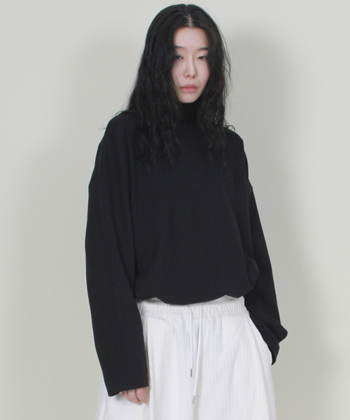 DEMARC(ドゥマーク)の「モックネックラインボックスフィットTシャツブラック(Tシャツ/カットソー・レディース・その他・LARGE/MEDIUM)」の12枚目の写真