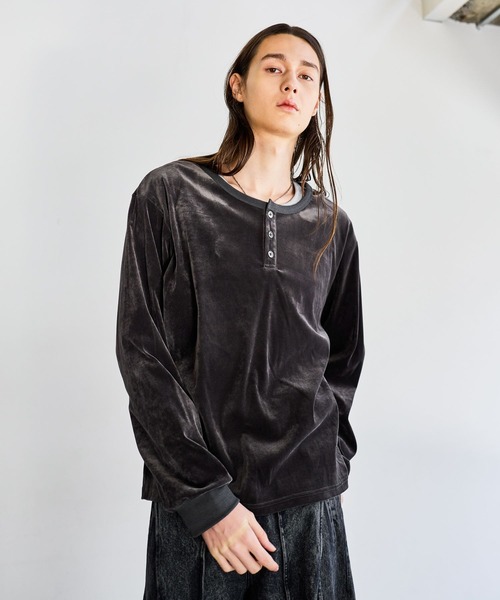 HARE(ハレ)の「ユルネックヘンリーネックプルオーバー(HARE)(Tシャツ/カットソー・メンズ・ホワイト/ブラック/グレー/ネイビー/グレー系その他・FREE)」の5枚目の写真