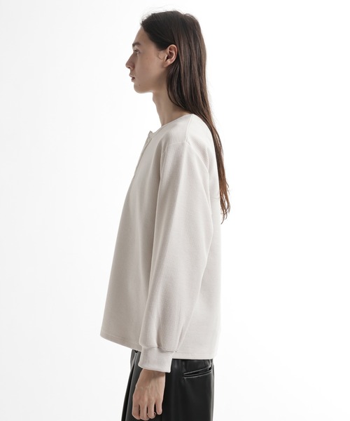 HARE(ハレ)の「ユルネックヘンリーネックプルオーバー(HARE)(Tシャツ/カットソー・メンズ・ホワイト/ブラック/グレー/ネイビー・FREE)」の11枚目の写真