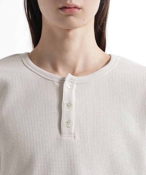 HARE(ハレ)の「ユルネックヘンリーネックプルオーバー(HARE)(Tシャツ/カットソー・メンズ・ホワイト/ブラック/グレー/ネイビー・FREE)」の14枚目の写真