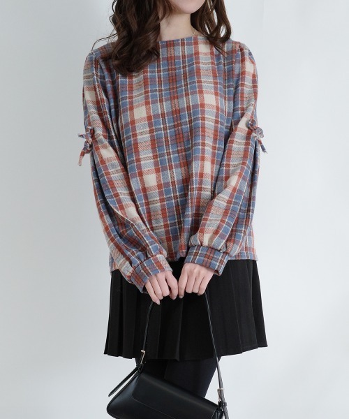 VIVID LADY(ビビッドレディー)の「チェック柄 ボートネック バルーンスリーブブラウス(シャツ/ブラウス・レディース・ピンク/ブラウン/ブルー・FREE)」の6枚目の写真