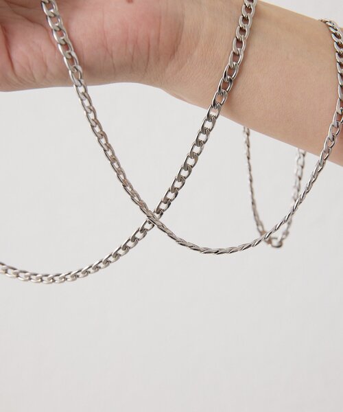 ear PAPILLONNER（イアパピヨネ）の「《本革》フラップマイクロショルダーバッグ（その他・レディース・ブラック系その他/ベージュ系その他・FREE）」の8枚目の写真