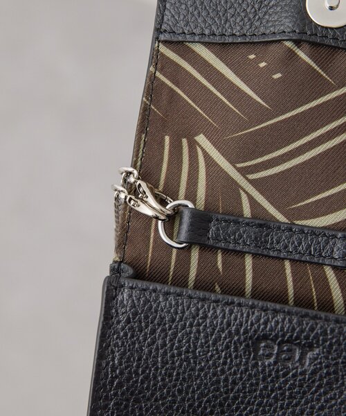 ear PAPILLONNER（イアパピヨネ）の「《本革》フラップマイクロショルダーバッグ（その他・レディース・ブラック系その他/ベージュ系その他・FREE）」の12枚目の写真