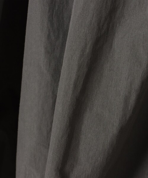 BEAMS HEART（ビームスハート）の「バルーン キャミ チュニック ワンピース（チュニック・レディース・チャコールグレー/ホワイト・FREE）」の15枚目の写真