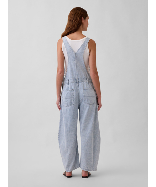 GAP（ギャップ）の「ウルトラソフトデニム ホースシュー オーバーオール ストライプ（サロペット/オーバーオール・レディース・ホワイト×ネイビー・XS/S/M/L/XXS）」の7枚目の写真