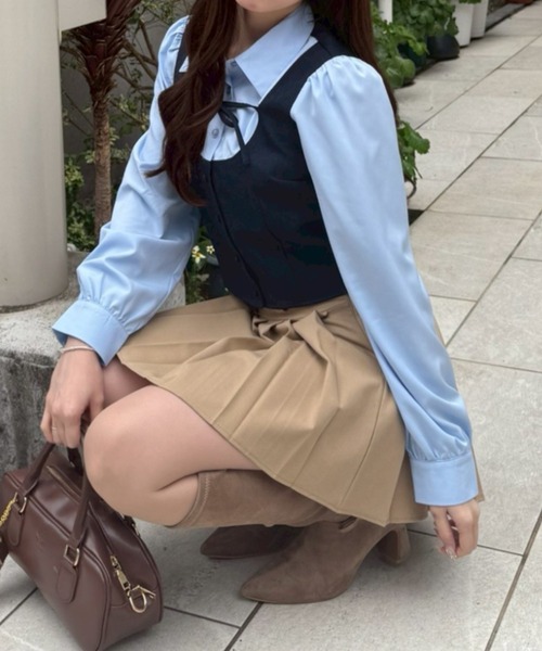 continuer de NICE CLAUP（コンティニューデナイスクラップ）の「1枚で完成する優等生スタイル、セットアップ対応可能。ドッキングリボンブラウス（シャツ/ブラウス・レディース・ネイビー/ベージュ/チャコールグレー・FREE）」の5枚目の写真