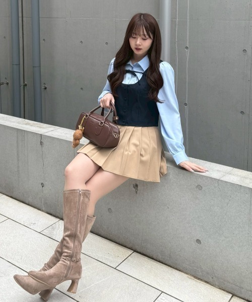 continuer de NICE CLAUP（コンティニューデナイスクラップ）の「1枚で完成する優等生スタイル、セットアップ対応可能。ドッキングリボンブラウス（シャツ/ブラウス・レディース・ネイビー/ベージュ/チャコールグレー・FREE）」の8枚目の写真