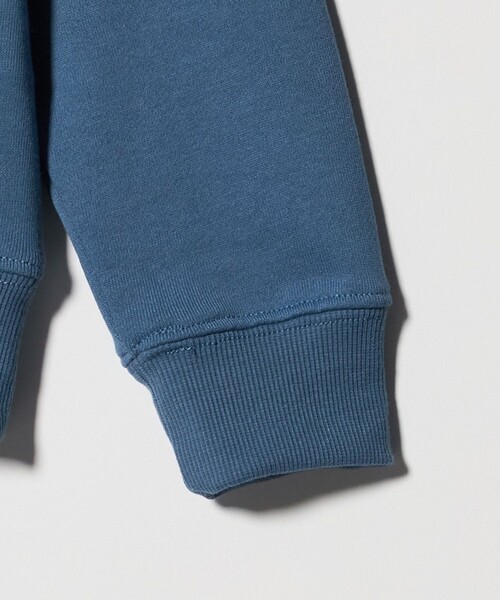 green label relaxing(グリーンレーベルリラクシング)の「【別注】<Disney>裏毛 プルオーバー / キッズ 140cm-160cm(スウェット・キッズ・オフホワイト/ロイヤルブルー・160cm/150cm/140cm)」の5枚目の写真