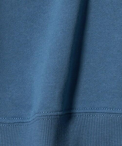 green label relaxing(グリーンレーベルリラクシング)の「【別注】<Disney>裏毛 プルオーバー / キッズ 140cm-160cm(スウェット・キッズ・オフホワイト/ロイヤルブルー・160cm/150cm/140cm)」の8枚目の写真