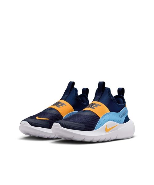 NIKE（ナイキ）の「ナイキ フレックス ランナー 4 リトルキッズシューズ / Nike Flex Runner 4 Little Kids' Shoes IF2894-403 Midnight Navy（スニーカー・キッズ・ネイビー・22/21.5/21/20.5/20/19.5/19/18.5/18/17.5/17/16.5）」の5枚目の写真
