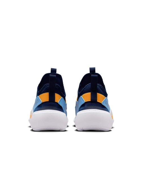NIKE（ナイキ）の「ナイキ フレックス ランナー 4 リトルキッズシューズ / Nike Flex Runner 4 Little Kids' Shoes IF2894-403 Midnight Navy（スニーカー・キッズ・ネイビー・22/21.5/21/20.5/20/19.5/19/18.5/18/17.5/17/16.5）」の6枚目の写真