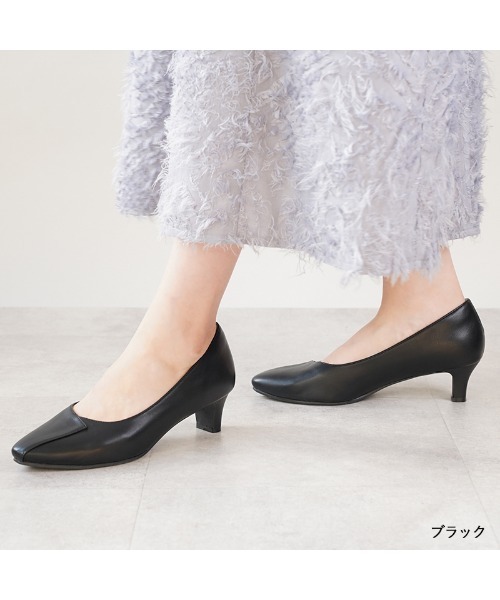 a.v.v(アーヴェヴェ)の「a.v.v / 切替デザイン 美脚パンプス(パンプス・レディース・ピンク/アイボリー/ブラック/ブルー・22.5cm/23.0cm/23.5cm/24.0cm/24.5cm)」の10枚目の写真