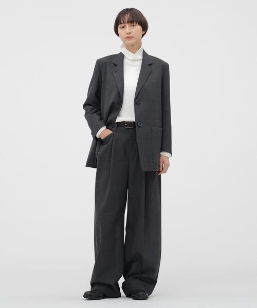 MARGARET HOWELL(マーガレットハウエル)の「LINEN COTTON KNITWEAR(ニット/セーター・レディース・ブラック/ホワイト系その他3・2)」の8枚目の写真