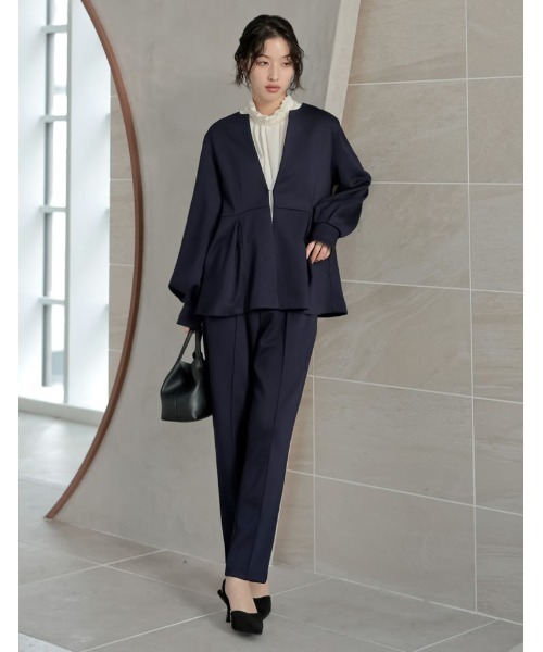 Re:EDIT（リエディ）の「[3点セット][イージーケア][パンツのサイズが選べる][低身長/高身長サイズ有]リボンブラウス付きダンボールパンツセットアップ（セットアップ・レディース・ブラック/ブルー・B/A/G/E/H/F/D/C）」の11枚目の写真