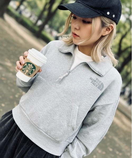 IO(イオ)(イオ)の「THE NORTH FACE/ザノースフェイス / COMFY HALF ZIP SWEATSHIRTS(スウェット・レディース・ブラック/グレー/ミント・SMALL/LARGE/MEDIUM)」の2枚目の写真