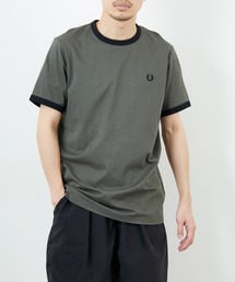 JEANS FACTORY （ジーンズファクトリー）の「[FRED PERRY/フレッドペリー] ワンポイントロゴ刺繍 ショートスリーブリンガーTシャツ M3519（Tシャツ/カットソー）」