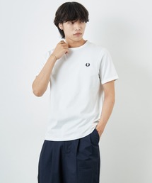 JEANS FACTORY （ジーンズファクトリー）の「[FRED PERRY/フレッドペリー] ワンポイントロゴ刺繍 ショートスリーブリンガーTシャツ M3519（Tシャツ/カットソー）」