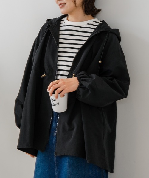 fort point(フォーポイント)の「【C-FORT POINT/フォートポイント】【ウエストドロストコードでお好みのシルエットに!】フード付きナイロンブルゾン ゆったりシルエット きれいめ カジュアル(ブルゾン・レディース・アイボリー/ブラック/ベージュ・MEDIUM)」の1枚目の写真