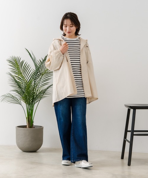 fort point(フォーポイント)の「【C-FORT POINT/フォートポイント】【ウエストドロストコードでお好みのシルエットに!】フード付きナイロンブルゾン ゆったりシルエット きれいめ カジュアル(ブルゾン・レディース・アイボリー/ブラック/ベージュ・MEDIUM)」の14枚目の写真