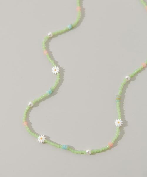 SMELLY(スメリー)の「フラワーモチーフカラフルビーズネックレス(ネックレス・レディース・グリーン・-)」の7枚目の写真