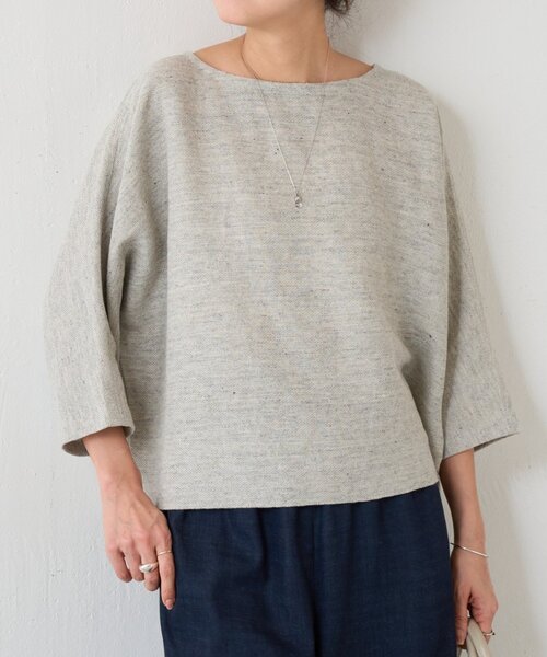 BEARDSLEY(ビアズリー)の「リネンインレイプルオーバー(ニット/セーター・レディース・ネイビー/ベージュ/グレー・FREE)」の1枚目の写真