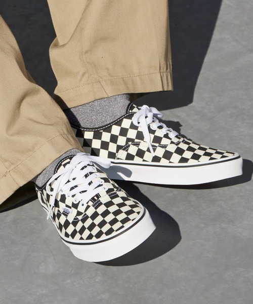 VANS（バンズ）の「VANS/ヴァンズ AUTHENTIC チェッカーフラッグ オーセンティック スニーカー 秋 秋服 2026年秋冬（スニーカー・メンズ・チェック・5/7/8h/9h/6h/5h/6/8/10/9）」の4枚目の写真