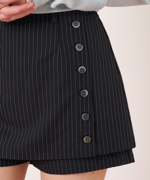 hazyl(ヘイジル)の「button design skort/ボタンデザインスカパン(スカート・レディース・グレー/ネイビー・MEDIUM/SMALL)」の15枚目の写真